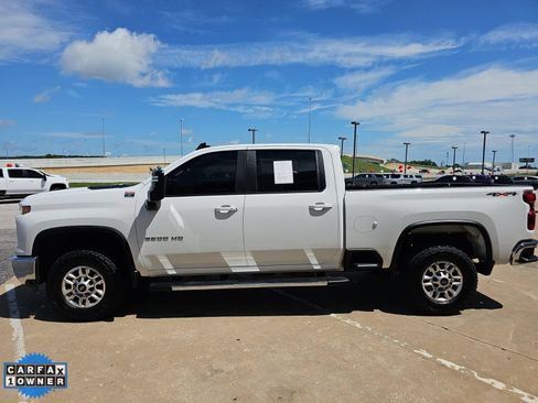 Used 2025 Chevrolet Silverado 2500 LT w/ Convenience Package AWD/4WD image 8