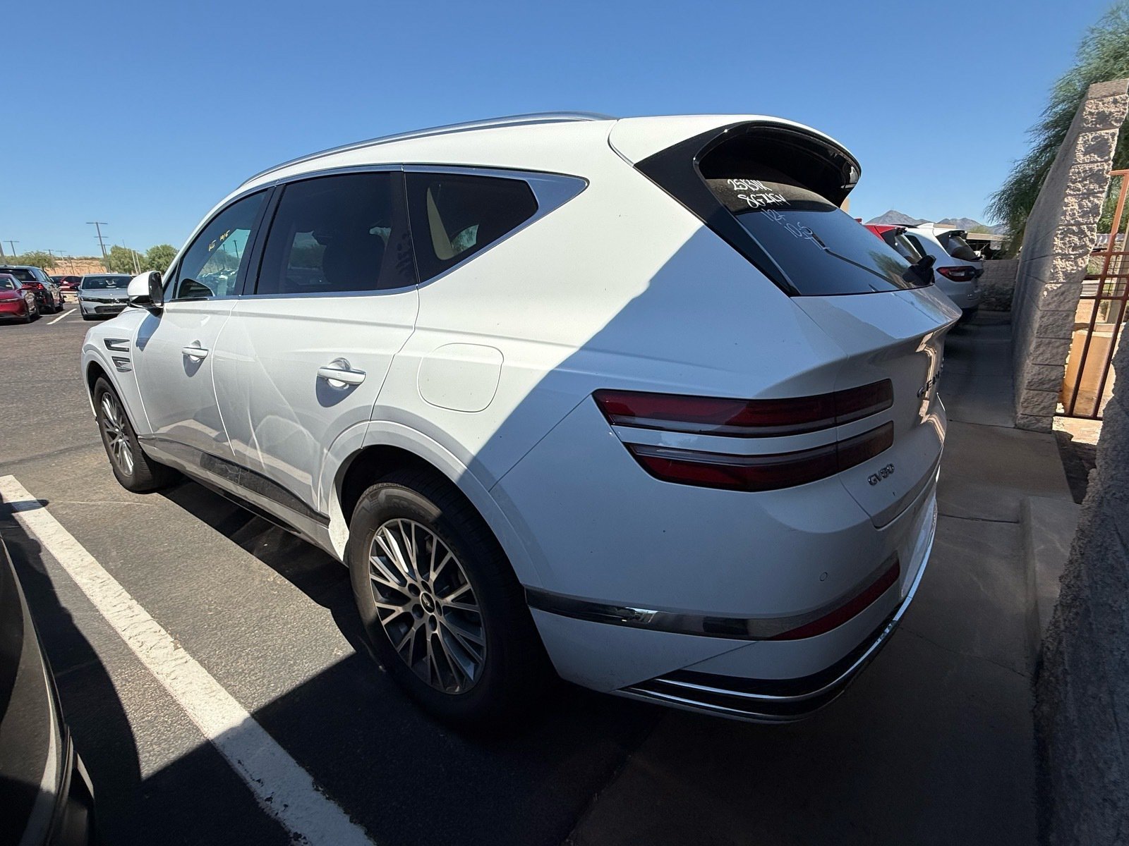 Used 2025 Genesis GV80 2.5T Standard AWD/4WD image 3