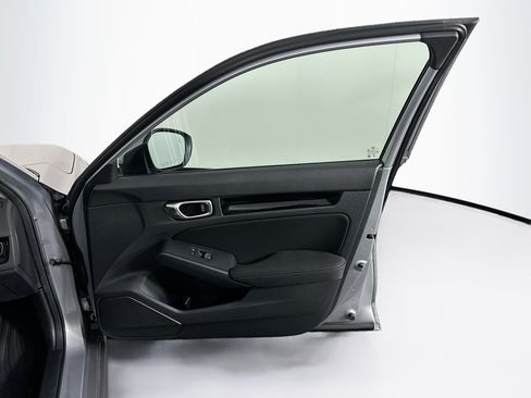 Used 2023 Honda Civic EX image 31