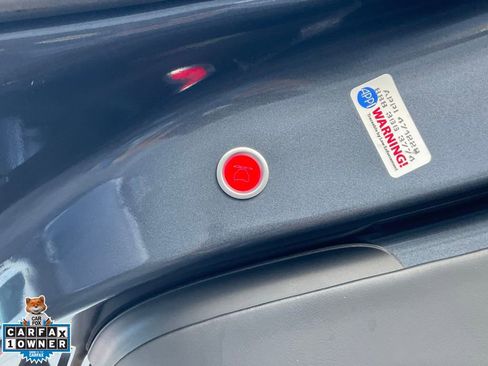 Used 2023 Tesla Model X image 57