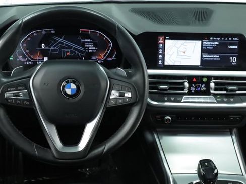 Used 2020 BMW 330i Sedan w/ Convenience Package RWD image 11