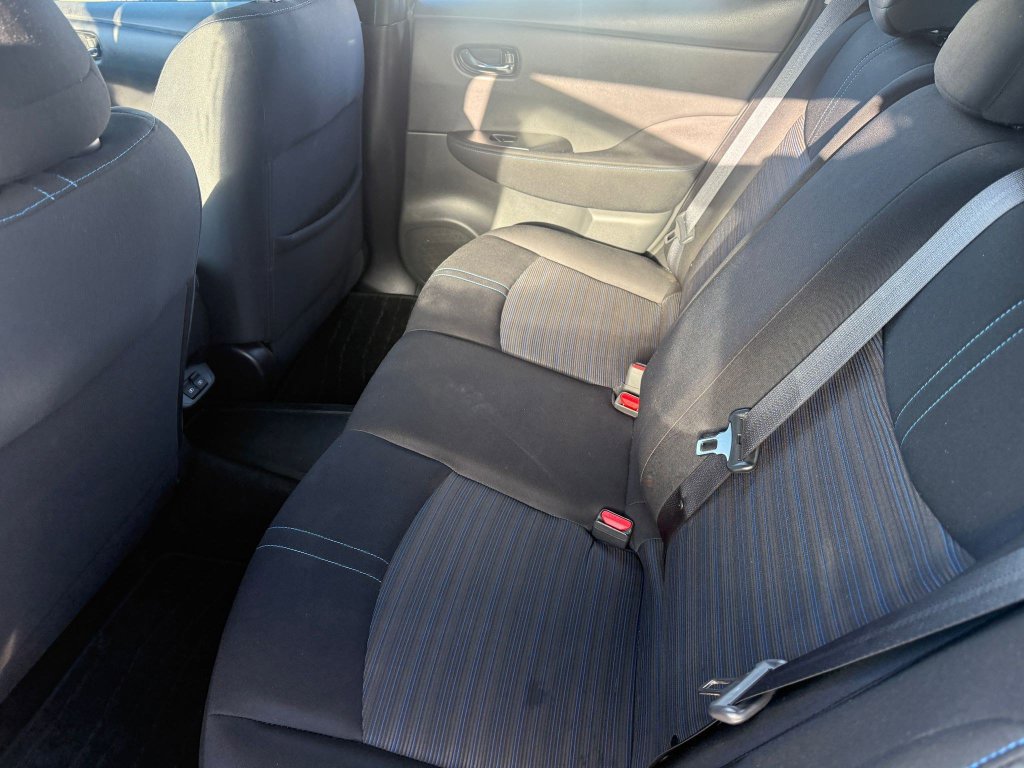Used 2022 Nissan Leaf S FWD image 14