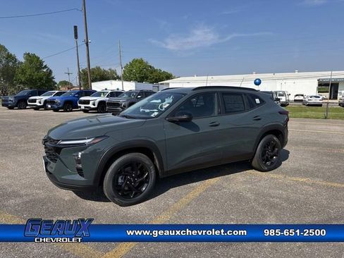 New 2026 Chevrolet Trax LT w/ Driver Confidence Package image 1