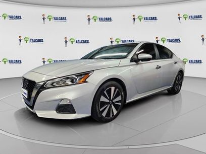 Used 2021 Nissan Altima 2.5 SV