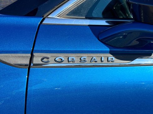 Used 2021 Lincoln Corsair AWD w/ Equipment Group 101A image 12