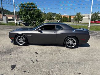 Used 2022 Dodge Challenger R/T RWD video 2