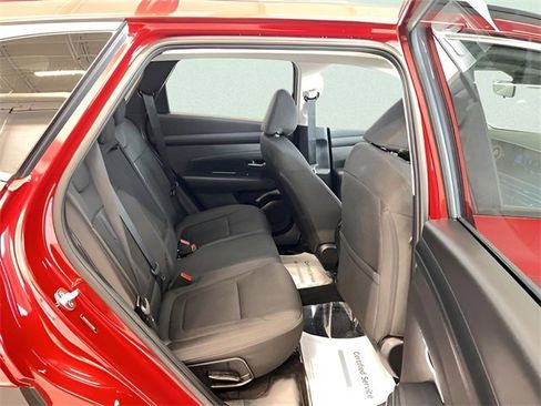 Used 2025 Hyundai Tucson SEL image 11