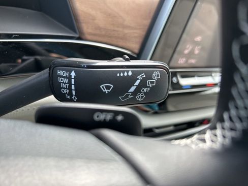 New 2026 Volkswagen Atlas SE image 30