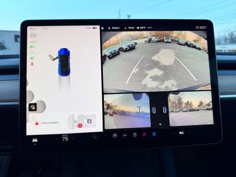 Used 2023 Tesla Model Y Long Range image 16