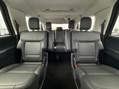 New 2026 Ford Expedition Max Active image 30