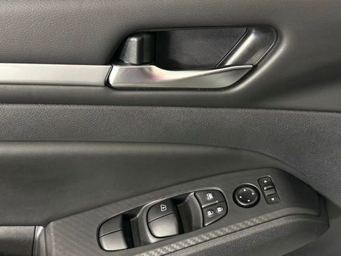 Used 2022 Nissan Altima 2.5 SV image 26