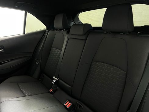 Certified 2025 Toyota Corolla SE w/ SE Package image 21