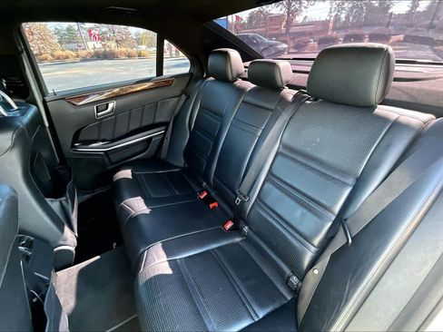 Used 2014 Mercedes-Benz E 63 AMG 4MATIC Sedan image 35
