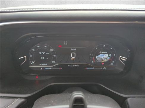 Used 2023 GMC Yukon XL Denali Ultimate image 10