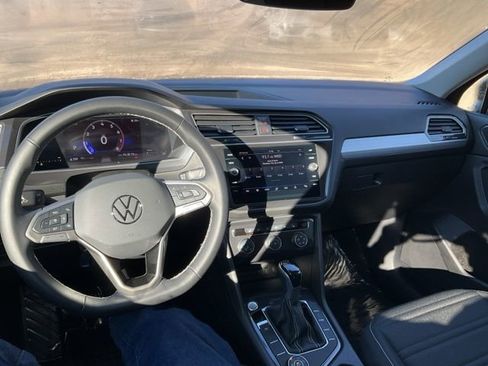 Used 2024 Volkswagen Tiguan S image 21