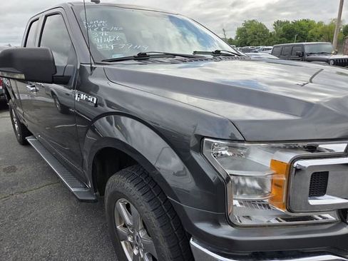 Used 2018 Ford F150 XLT w/ Equipment Group 302A Luxury image 9