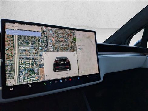 Used 2024 Tesla Model X image 13