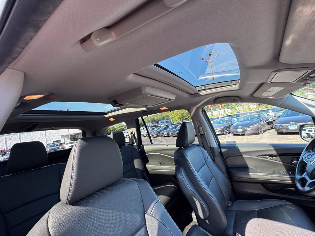 Used 2021 Honda Pilot Elite image 33