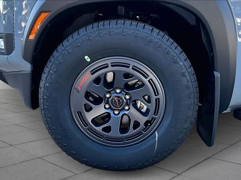 New 2026 Nissan Frontier Pro-X image 9