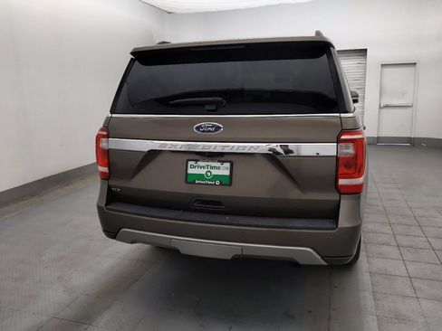 Used 2018 Ford Expedition XLT w/ Equipment Group 202A image 7
