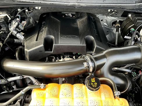 Used 2018 Ford F150 Lariat w/ Equipment Group 502A Luxury image 10