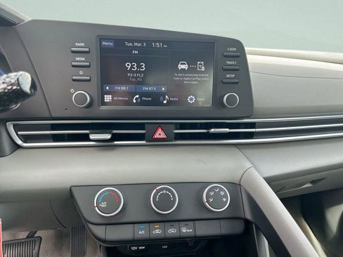 New 2026 Hyundai Elantra SE FWD image 24
