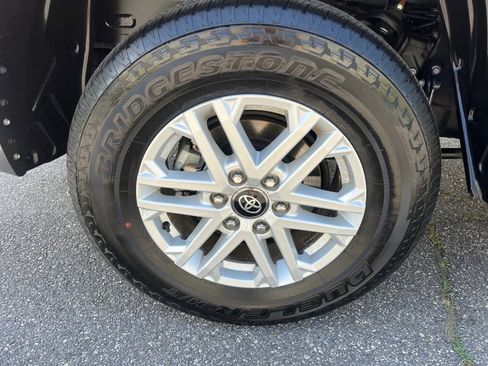 Used 2025 Toyota Tundra SR5 image 25