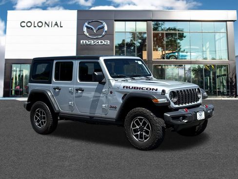 Used 2024 Jeep Wrangler Unlimited Rubicon AWD/4WD image 1