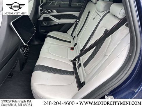Used 2020 BMW X5 M Competition w/ Executive Package AWD/4WD image 15