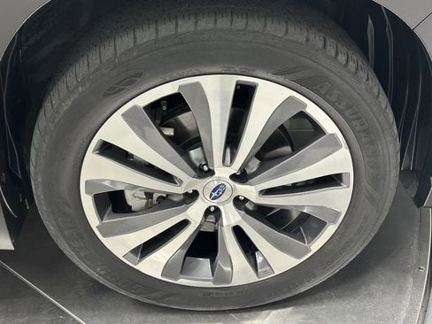 Used 2020 Subaru Ascent Limited w/ Technology Package image 13