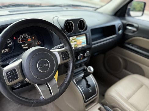 Used 2017 Jeep Patriot High Altitude image 11