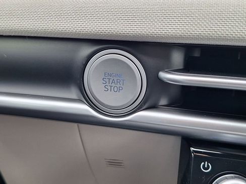 New 2026 Hyundai Tucson Limited image 24