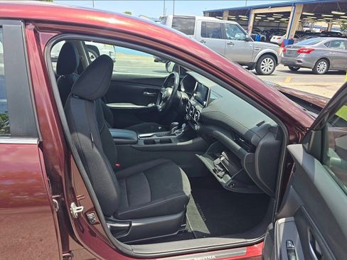 Used 2022 Nissan Sentra SV w/ All-Weather Package FWD image 10