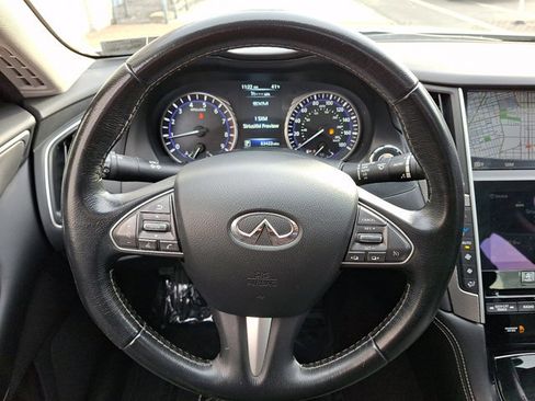 Used 2017 INFINITI Q50 Signature Edition w/ All Weather Package (L93) image 20