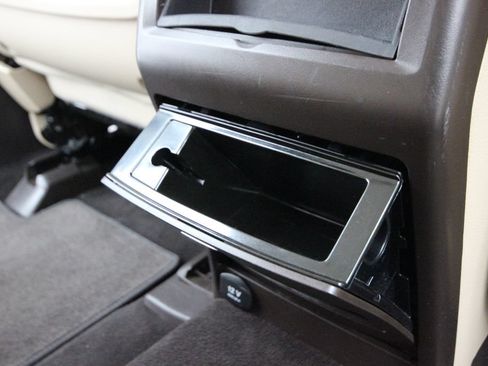 Used 2019 Mercedes-Benz GLE 400 4MATIC image 33