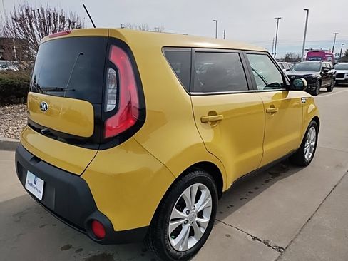 Used 2015 Kia Soul + w/ Audio Package image 7