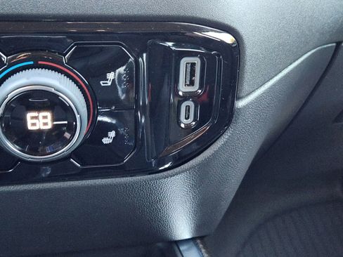 Certified 2025 Chevrolet Silverado 1500 LT Trail Boss w/ Convenience Package II image 15