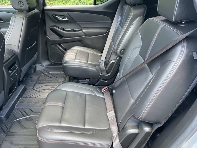 Used 2023 Chevrolet Traverse RS AWD/4WD image 17