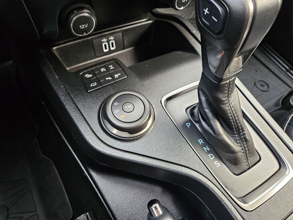 Used 2019 Ford Ranger Lariat w/ FX4 Off-Road Package AWD/4WD image 25
