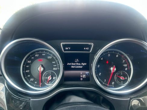 Used 2019 Mercedes-Benz GLS 450 4MATIC w/ Premium 1 Package image 19