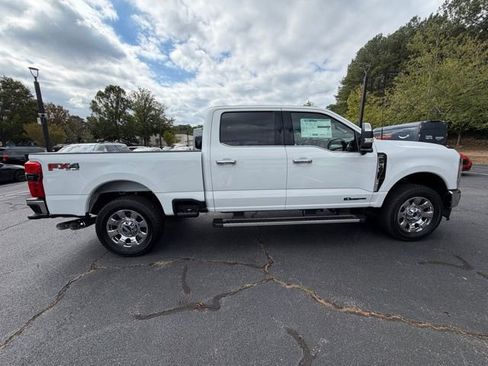 New 2026 Ford F250 Lariat w/ Chrome Package image 17