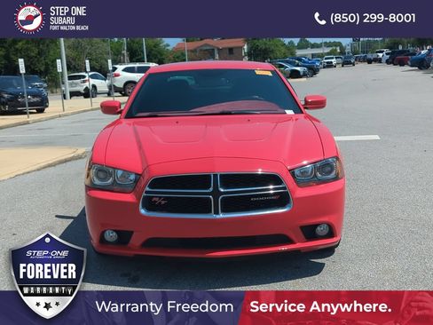 Used 2014 Dodge Charger R/T RWD image 10