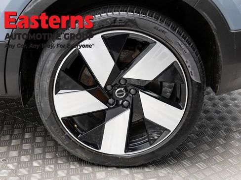 Used 2023 Volvo C40 P8 Recharge Ultimate AWD/4WD image 8