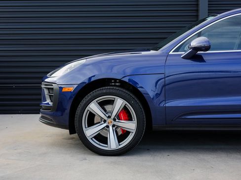 Used 2026 Porsche Macan S AWD/4WD image 11