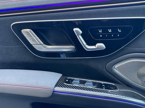 New 2025 Mercedes-Benz EQS AMG 4MATIC image 13