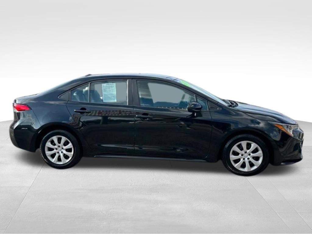 Used 2020 Toyota Corolla LE FWD image 8