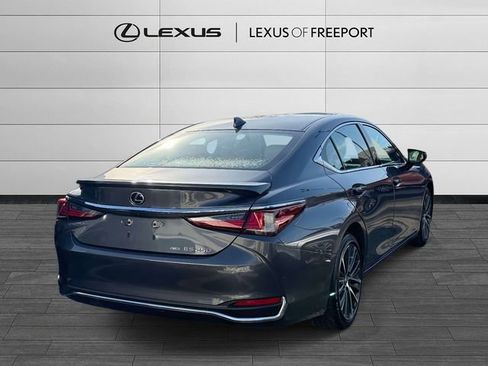 Certified 2023 Lexus ES 250 250 w/ Premium Package image 4