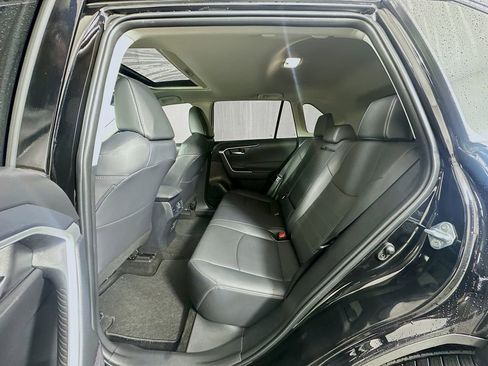 Certified 2025 Toyota RAV4 XLE Premium image 24