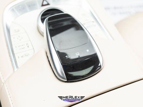 Used 2015 Mercedes-Benz S 550 4MATIC Sedan image 40