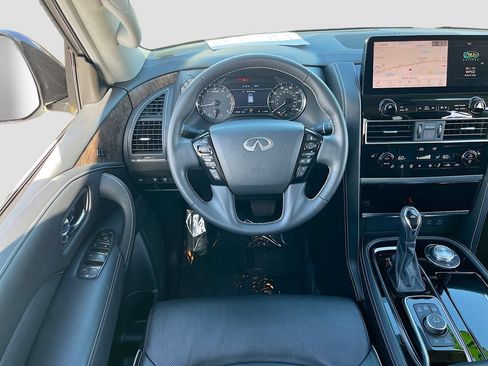 Used 2024 INFINITI QX80 Premium Select w/ Cargo Package AWD/4WD image 23